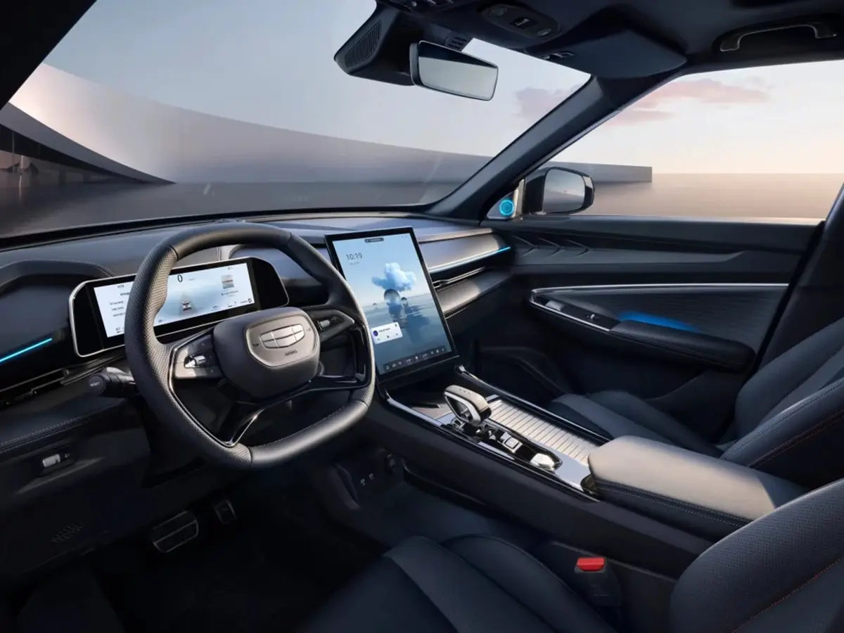 Geely Cityray — Una tablet vertical con motor