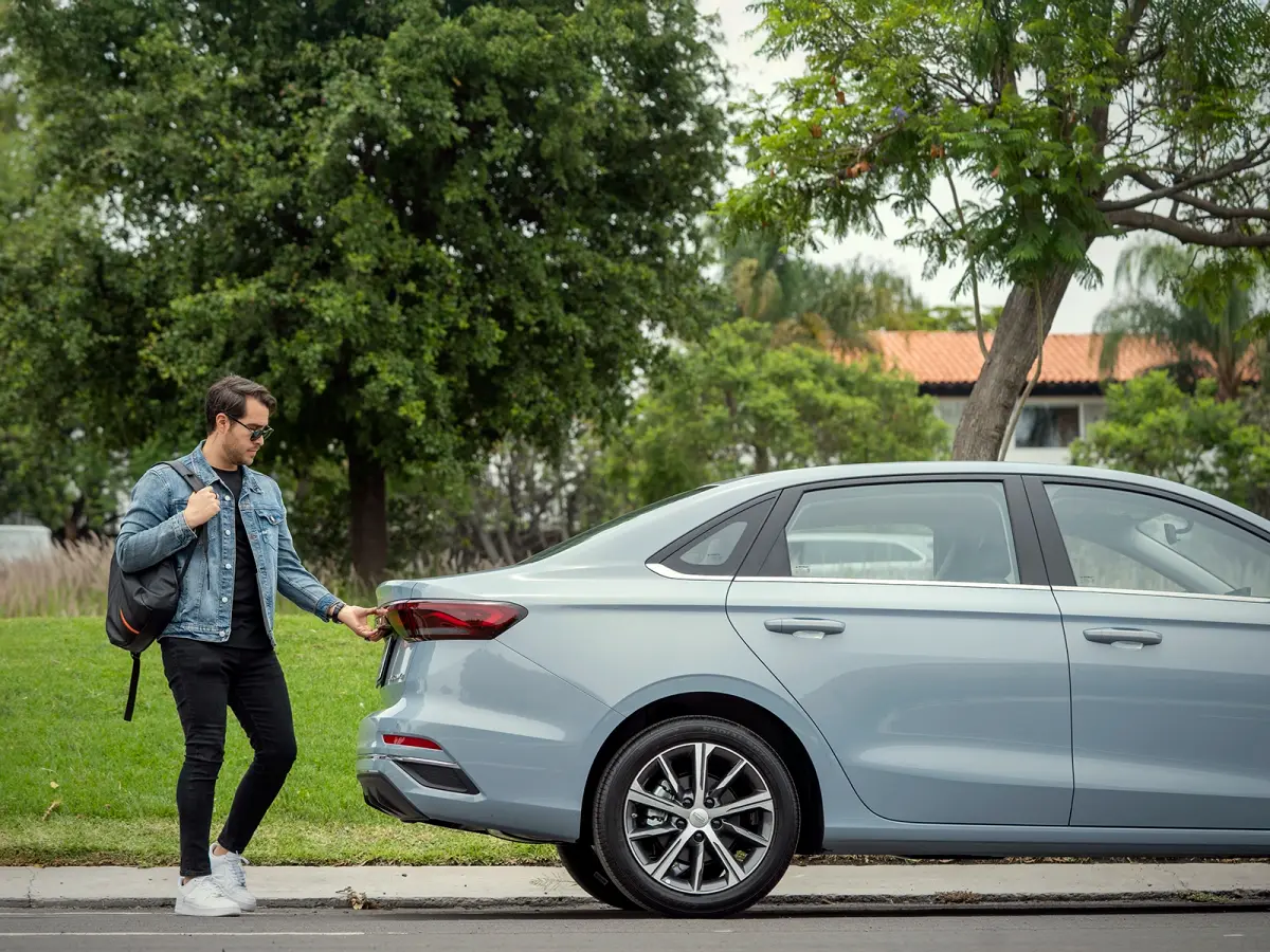 Geely Emgrand 2026, fotografía oficial 4