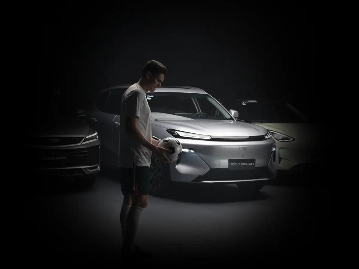 Geely EX5 EM-i 2026, fotografía oficial 3
