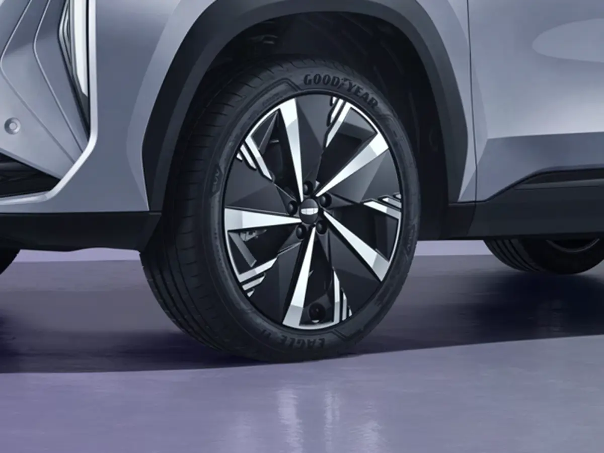 Geely Starray — 215 hp que se sienten desde el semáforo